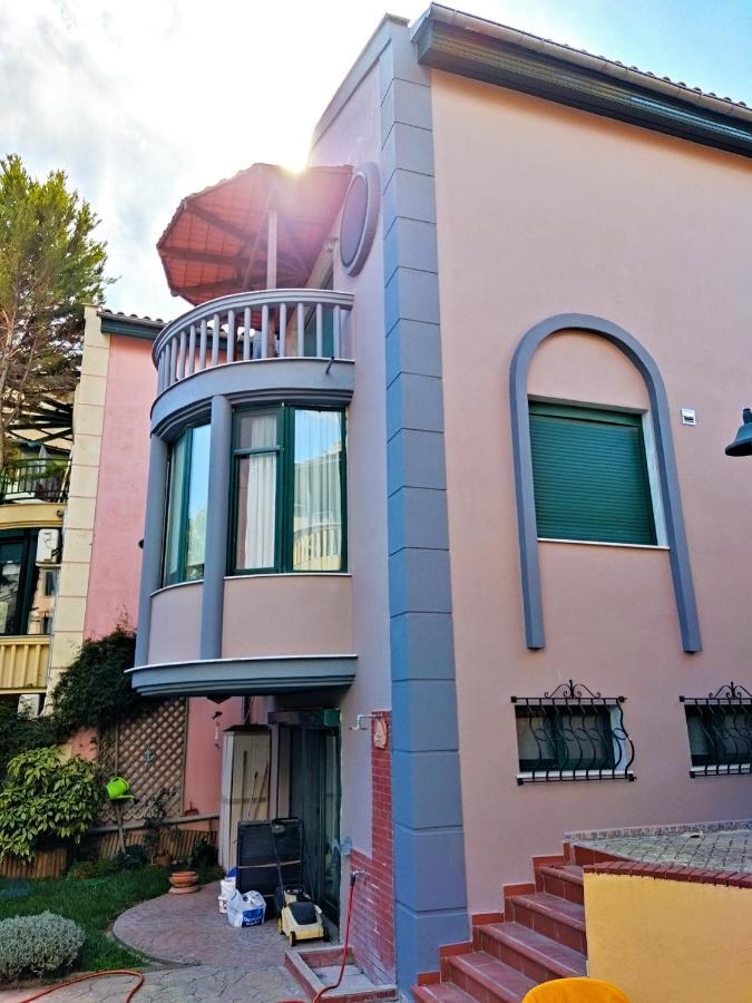 Alexandros Family House Villa Nea Iraklitsa Exterior photo