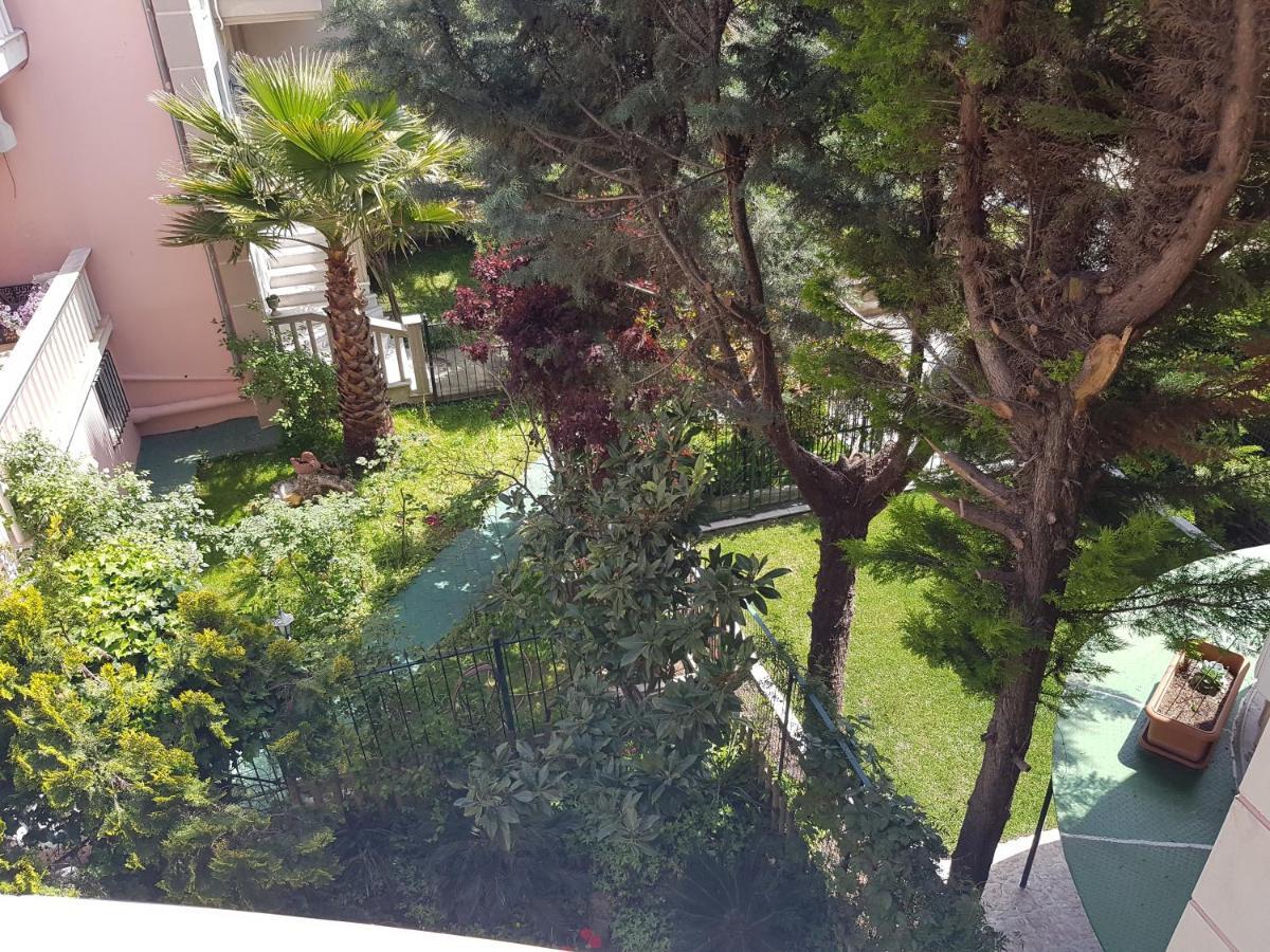 Alexandros Family House Villa Nea Iraklitsa Exterior photo